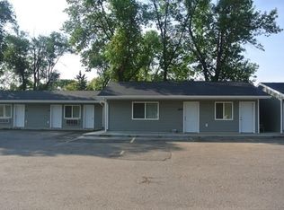 1800 Burdick Expy E #115, Minot, ND 58701