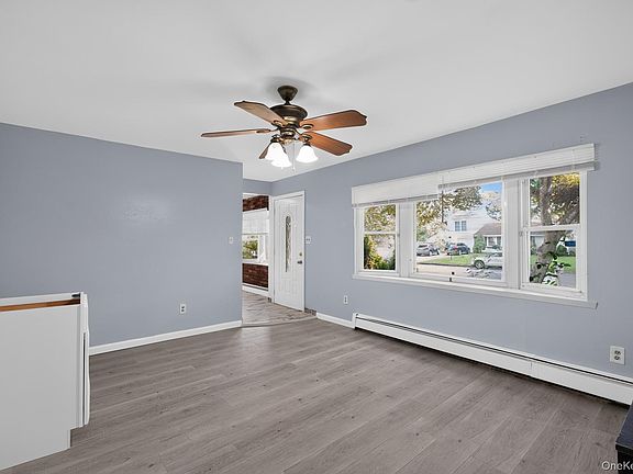 4th image of 3 Hickory Place