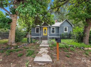 2405 S Montana Ave, Caldwell, ID 83605