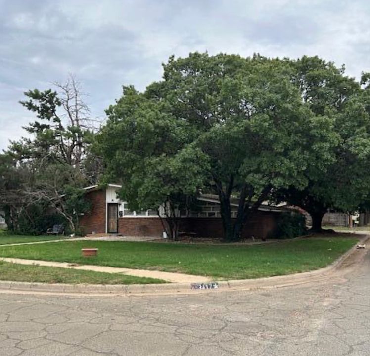 1st image of 3417 47th St