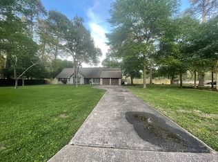 12602 Oak Plaza Dr, Cypress, TX 77429
