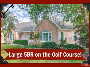 16 Oakmont Ct, Clayton, NC 27527