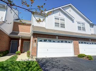 9249 Great Lakes Cir, Dayton, OH 45458