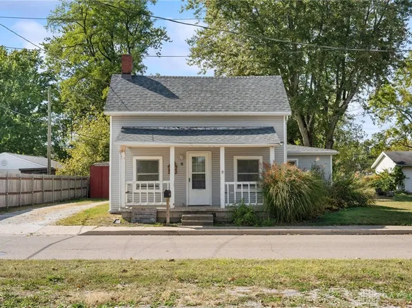 8 N Sycamore St, Jamestown, OH 45335