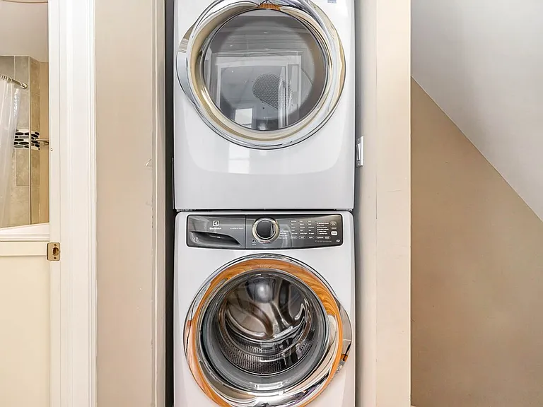 Washer/Dryer