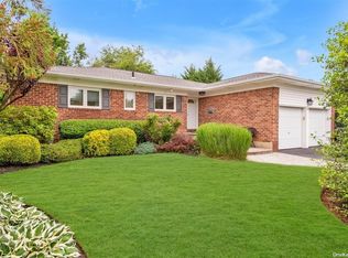 20 Orange Dr, Jericho, NY 11753