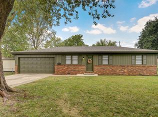 1415 S Plaza Ave, Springfield, MO 65804