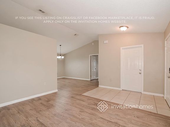 5th image of 2174 E Gloria Dr
