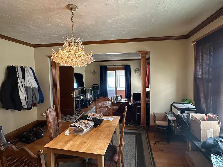264 Market St — Photo 7