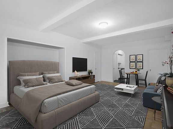 3rd image of 307 E 44th St APT 1009