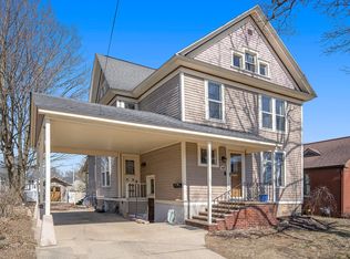 414 Trowbridge St, Allegan, MI 49010