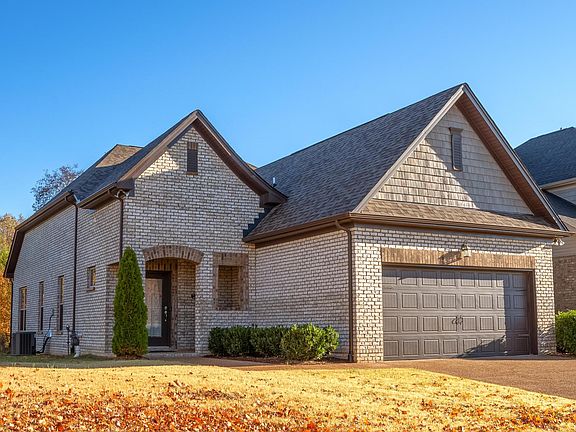 2nd image of 186 Annapolis Bend Cir
