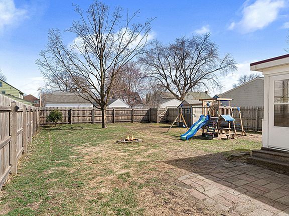 5th image of 511 10th St SW