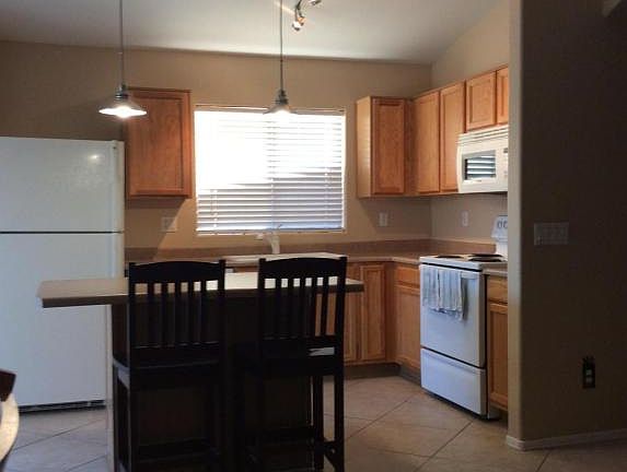 2nd image of 12931 W Voltaire Ave