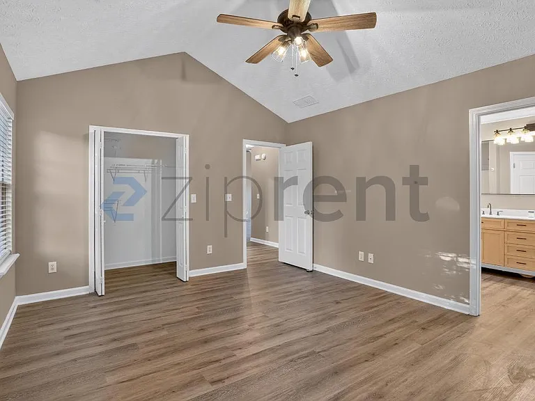 4972 Lake Park Cir — Photo 22