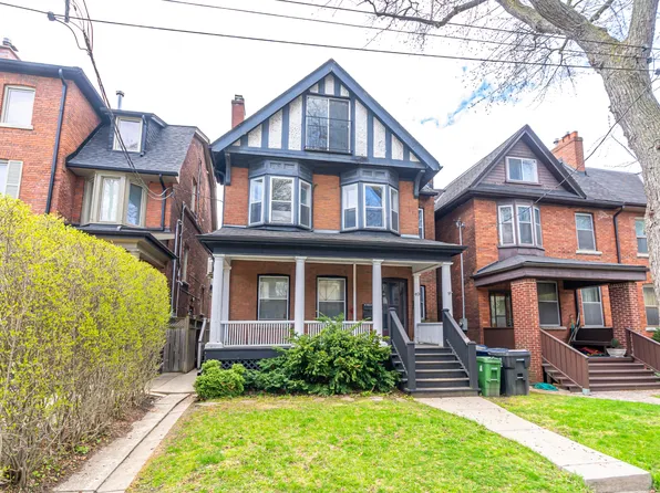 49 Chicora Ave #D, Toronto, ON M5R 1T7