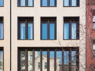 26 Downing St, New York, NY 10014