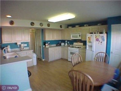 2nd image of 49 Greenbrook Dr
