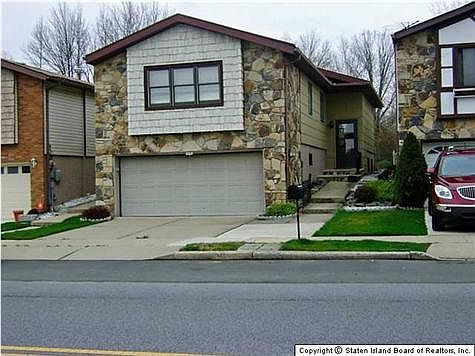 2nd image of 267 Tanglewood Dr
