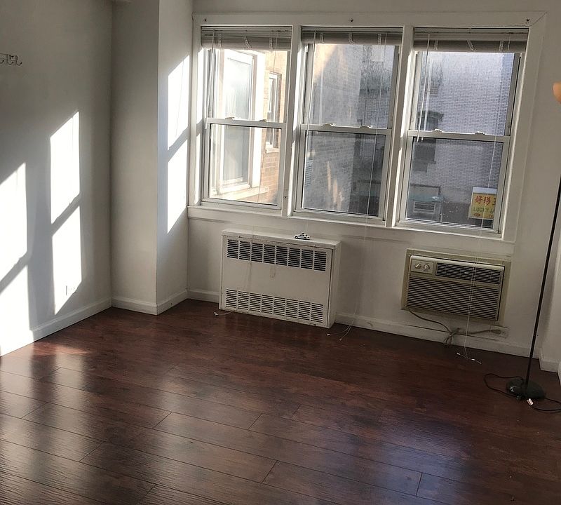 1st image of 50 Bayard St APT 2O