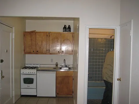 Rented by Magnone Real Estate | media 35