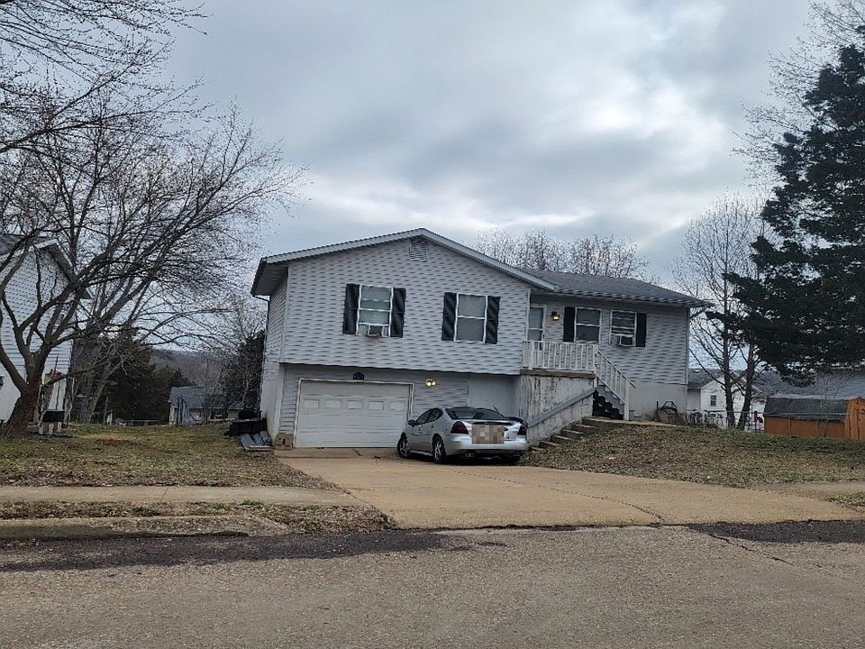 1st image of 1905 Skyline Dr