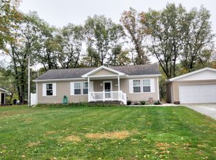 119 W Riverdale Dr, Clifton, IL 60927