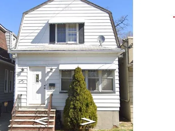 26 Van Orden Pl, Hackensack, NJ 07601