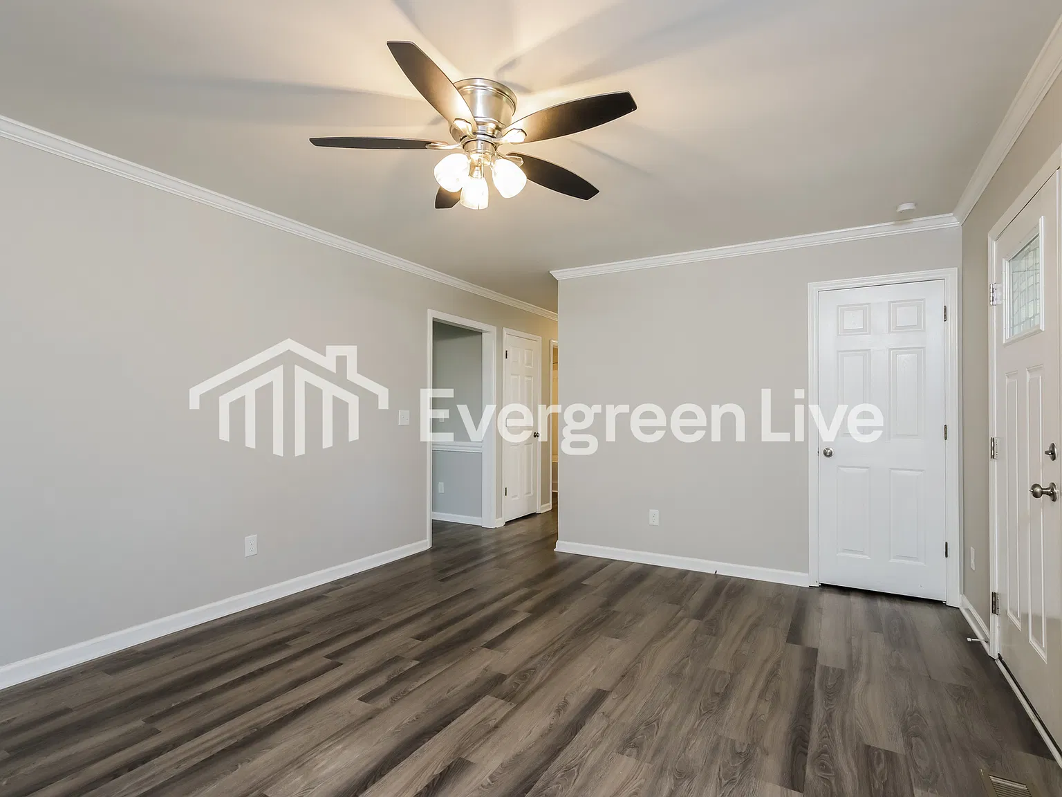 3 bed, 2.0 bath, 1104 sqft, $1,295 — Photo 4