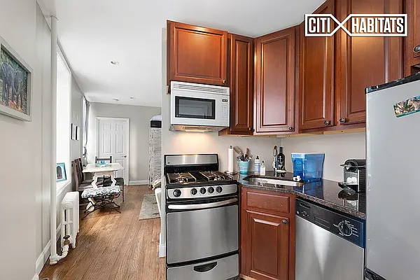 Rented by Corcoran | media 20