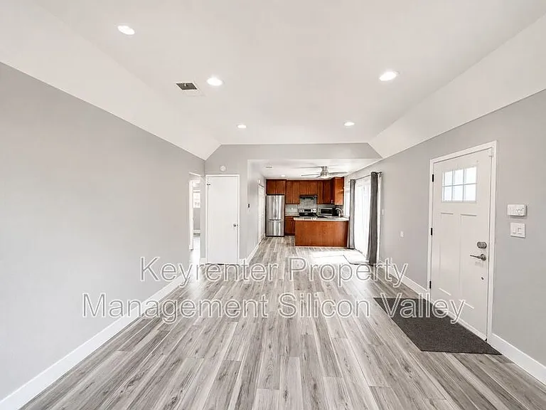 399 Don Basillo Way — Photo 4