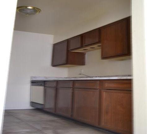 2nd image of 6869 Enid Ct APT 9