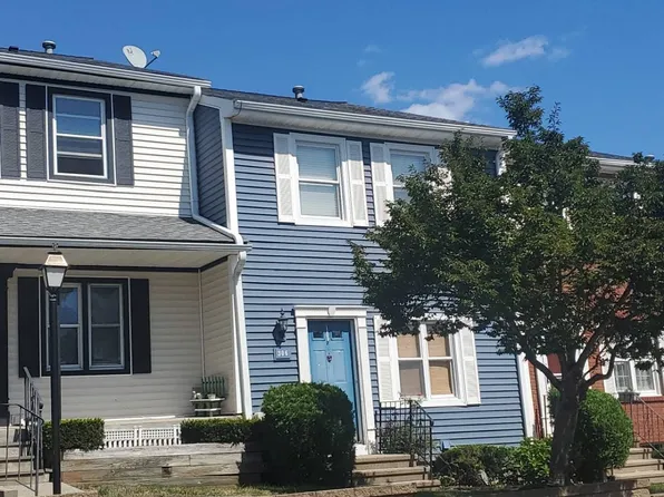 306 Mallard Way, Peekskill, NY 10566