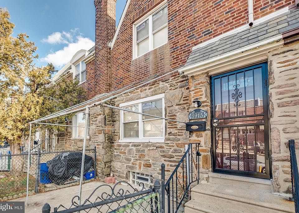 1st image of 3915 Lawndale St