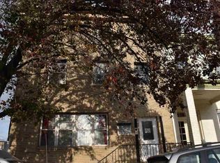 830 28th St, Union City, NJ 07087