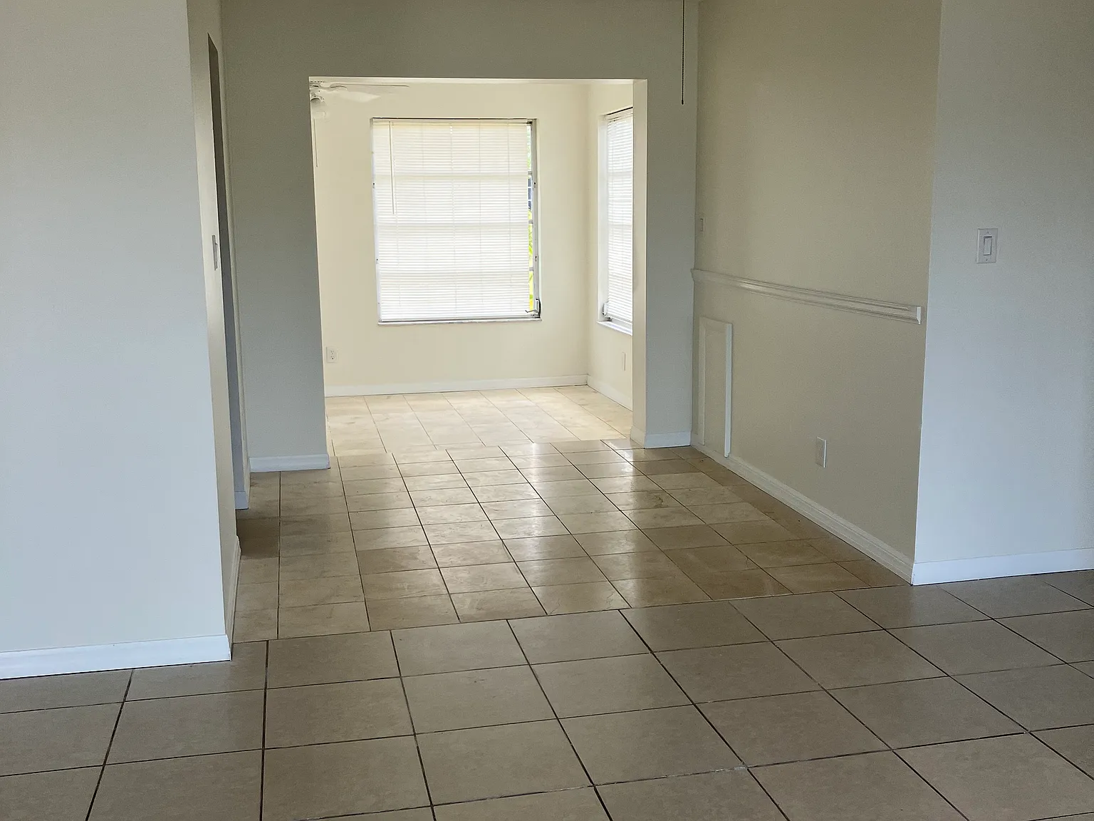 2 bed, 1150 sqft, $1,750 — Photo 2