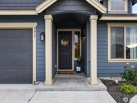 4th image of 4617 E Junco Street