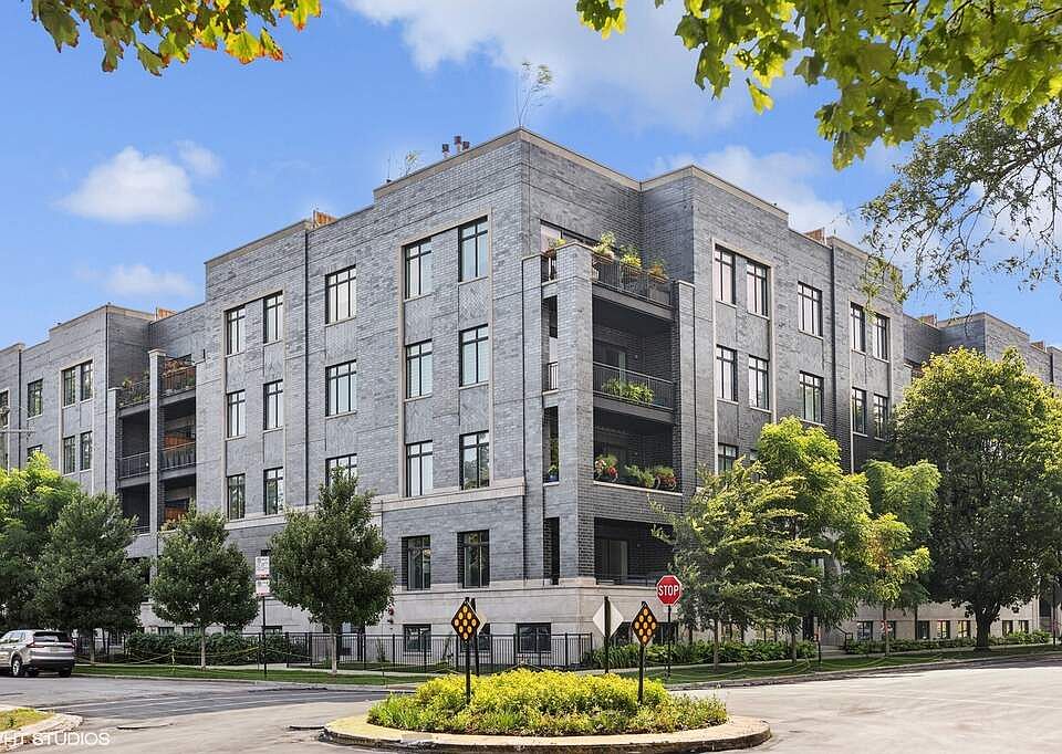 1st image of 5748 N Hermitage Ave #102