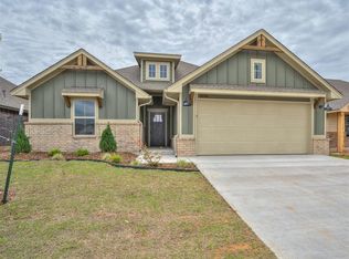 5016 Misty Wood Ln, Mustang, OK 73064