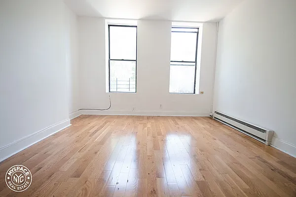 Rented by MySpaceNYC | media 32