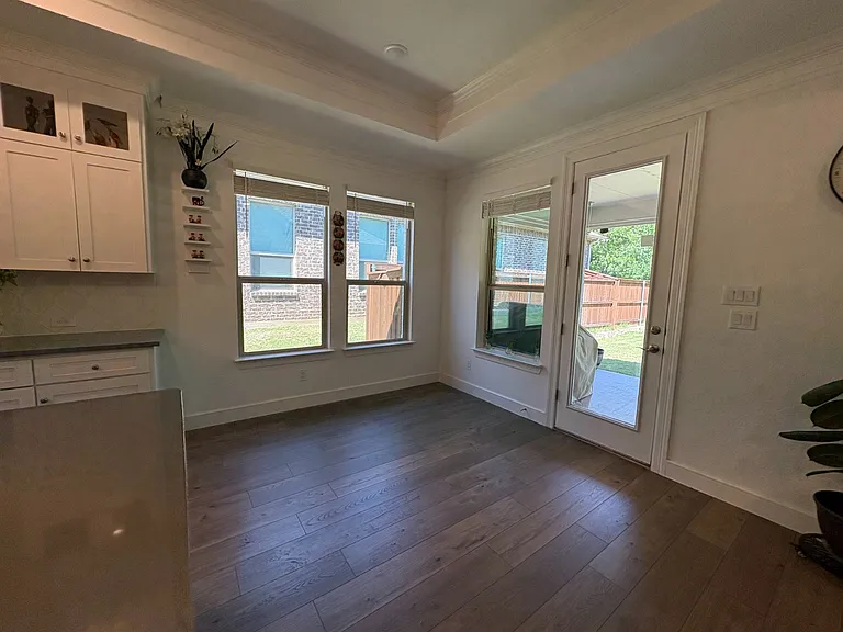 4100 Darlington Way — Photo 11