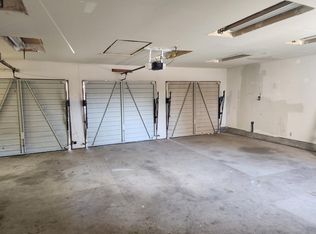 1298 Michaeltin Ct, Manteca, CA 95336