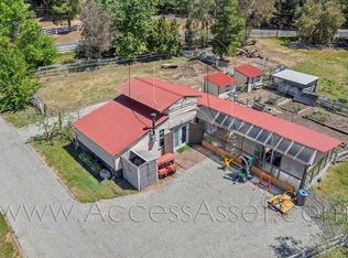 17700 Rodeo Rd, Lake Elsinore, CA 92530
