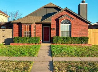 2608 Briarcliff Dr, Moore, OK 73170