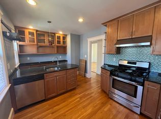 18 Roseway St #2, Jamaica Plain, MA 02130