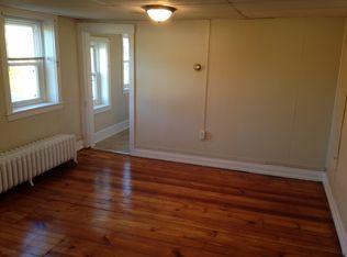 382 E Main St, New Holland, PA