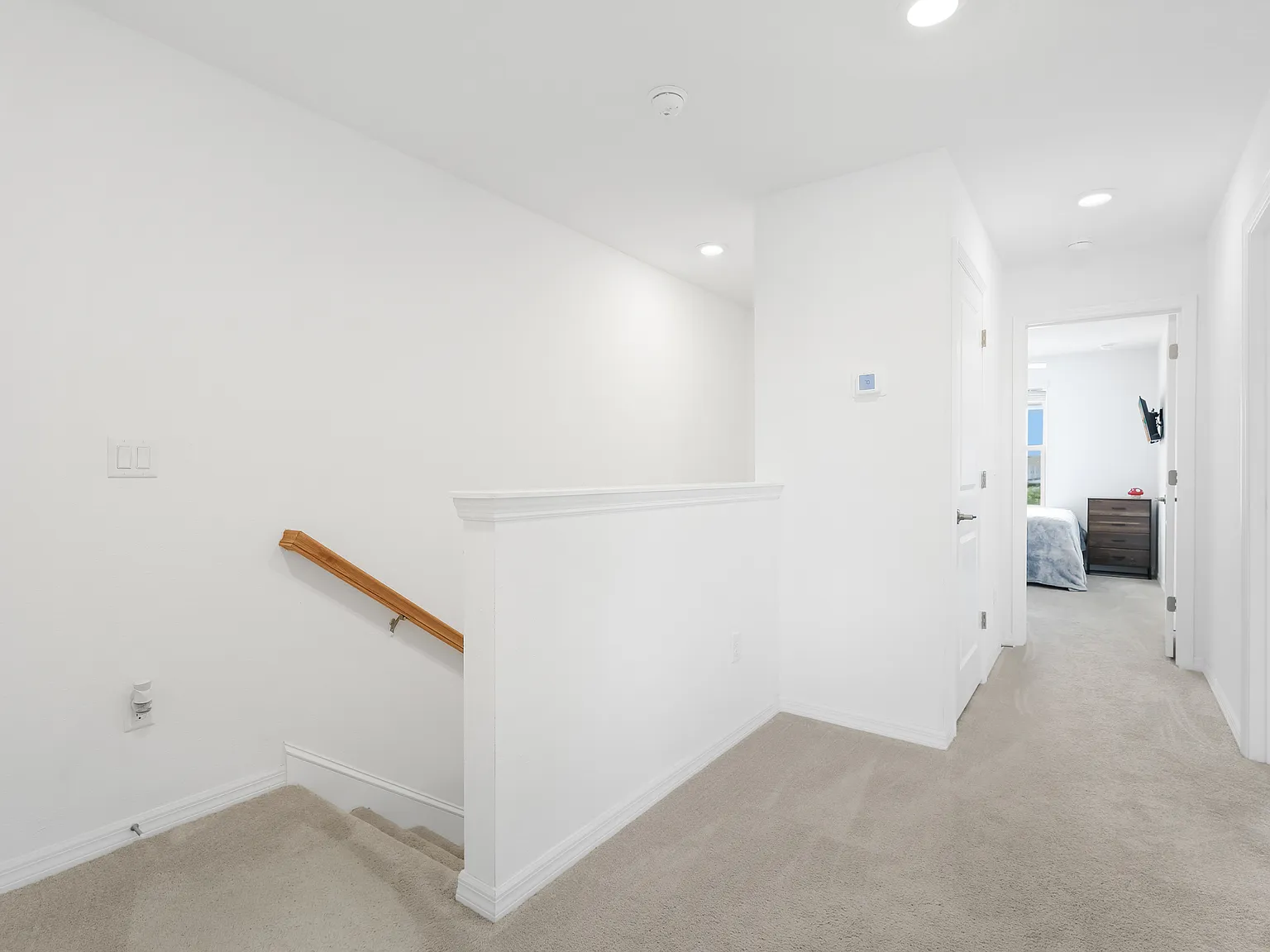 3 bed, 2.5 bath, 1412 sqft, $2,295 — Photo 3