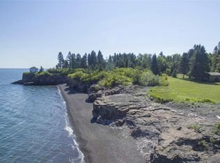 1806 Silver Cliff Rd UNIT 11, Two Harbors, MN 55616