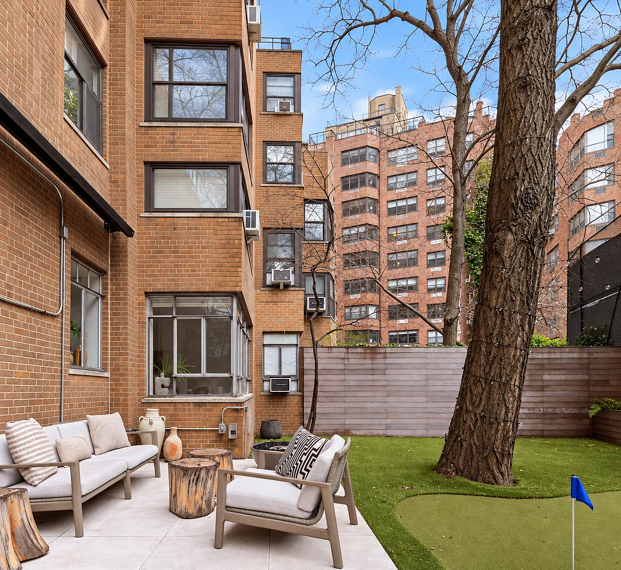 440 East 56th Street — Photo 2