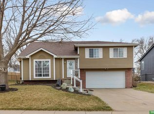 6417 S 164th Ave, Omaha, NE 68135